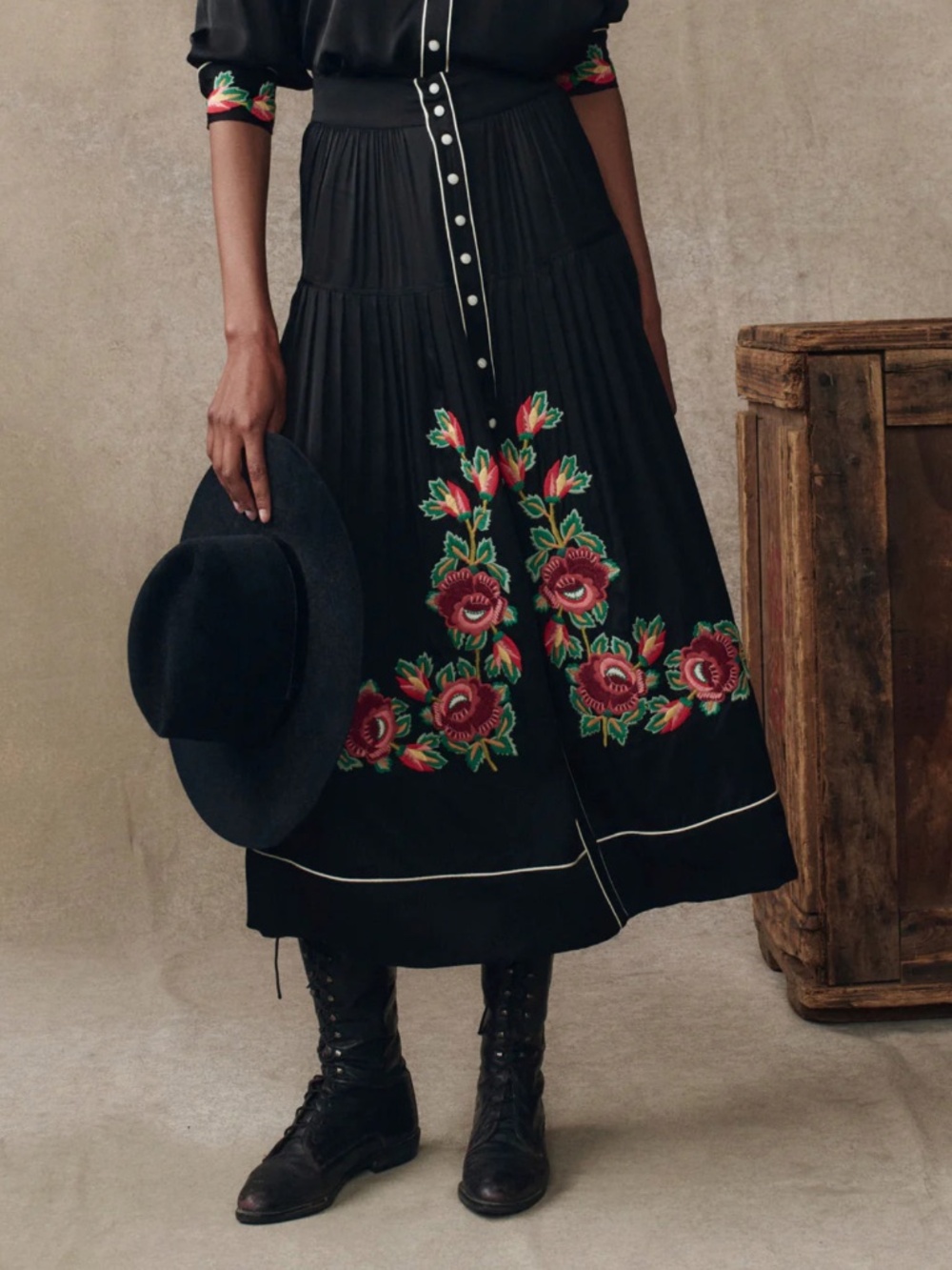 The Heirloom Rose Highland Skirt